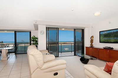 Windward Passage, Golden Beach - Schoolies Week Accommodation 10