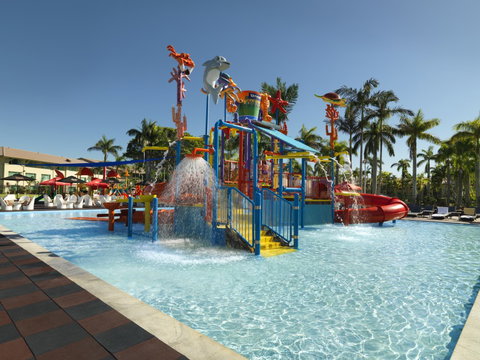 Oaks Oasis - Schoolies Week Accommodation 6