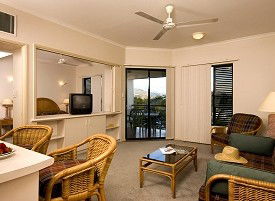 Tropic Towers Apartments - Schoolies Week Accommodation 4