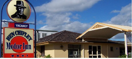 Ben Chifley Motor Inn - Schoolies Week Accommodation 2