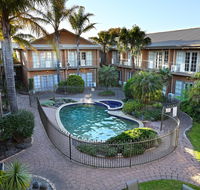 Quality Hotel Melbourne Airport - Schoolies Week Accommodation