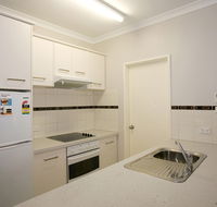 Regal Apartments - Schoolies Week Accommodation