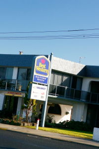 Best Western Banjo Paterson Motor Inn - Schoolies Week Accommodation 0