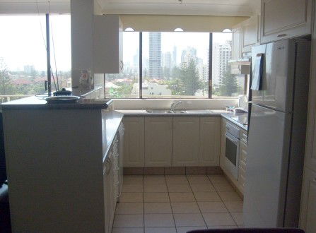 Queensleigh Holiday Apartments - Schoolies Week Accommodation 1
