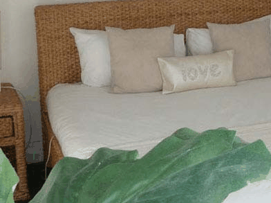 Caledonian Inn - Schoolies Week Accommodation