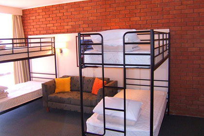 Alice In The Territory - Schoolies Week Accommodation 4
