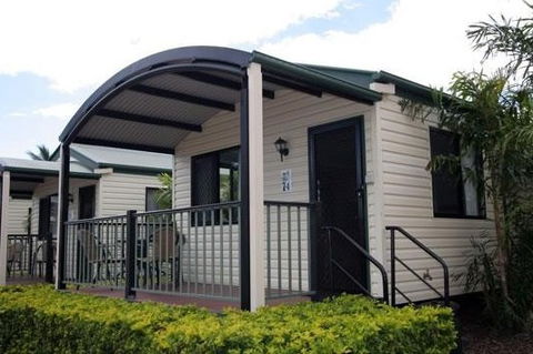 BIG4 Walkabout Palms Townsville - Schoolies Week Accommodation 0