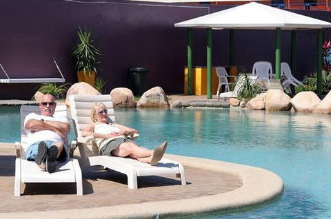 BIG4 Walkabout Palms Townsville - Schoolies Week Accommodation 3