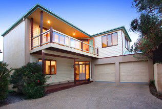  Schoolies Week Accommodation