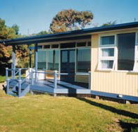 Eskavy Beach House - Schoolies Week Accommodation