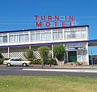 Turnin Motel - Schoolies Week Accommodation