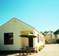 Port Vincent Holiday Cabins and Apartments - Schoolies Week Accommodation