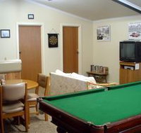 The Bridge Retreat - Schoolies Week Accommodation