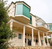 Number 13 On The Beach - Schoolies Week Accommodation