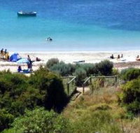The Cubby - Schoolies Week Accommodation