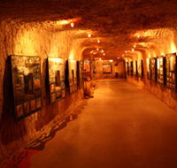 Umoona Opal Mine - Schoolies Week Accommodation