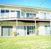 Swanport Views Holiday Home - Schoolies Week Accommodation