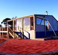 Wilderness Valley Studio Accommodation - Schoolies Week Accommodation