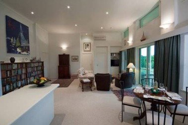 Number 13 On The Beach - Schoolies Week Accommodation 3