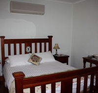 Millies Cottage - Schoolies Week Accommodation