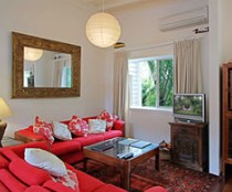 Allure Beach House - Schoolies Week Accommodation 2
