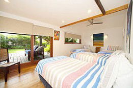 HMAS Hawk - Schoolies Week Accommodation 0