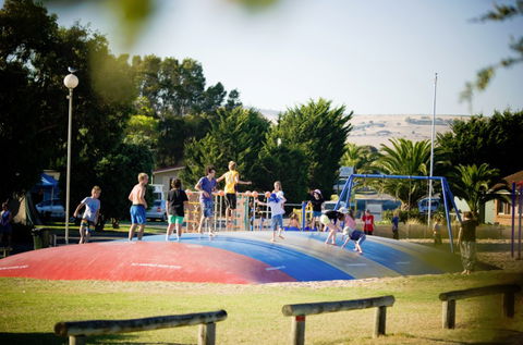 Port Elliot Holiday Park - Schoolies Week Accommodation 6