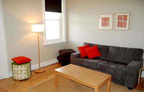 Port Elliot Beach House YHA - Schoolies Week Accommodation 2