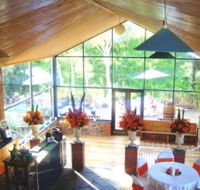 Old Willows Country Estate - Schoolies Week Accommodation
