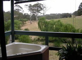 Mirrabooka Bed And Breakfast - Schoolies Week Accommodation 4