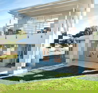 Coast  Vines  Moana Beach - Schoolies Week Accommodation