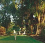 Riverfront Retreat - Schoolies Week Accommodation