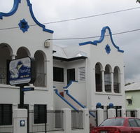 Floriana Villas - Schoolies Week Accommodation