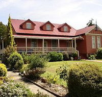 Cradle Manor - Schoolies Week Accommodation