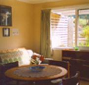 Summer Sett Holiday Unit - Schoolies Week Accommodation