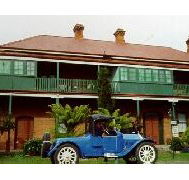 Kingsley House Olde World Accommodation - Schoolies Week Accommodation