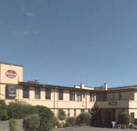 Riviera Hotel - Schoolies Week Accommodation