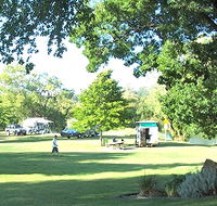 Longford Riverside Caravan Park - Schoolies Week Accommodation
