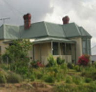 Hamilton Heritage Holiday Homes - Bonnie Brae Lodge - Schoolies Week Accommodation
