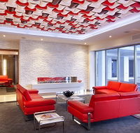 Hotel Charles - Schoolies Week Accommodation