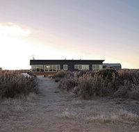Little Pine Shack - Schoolies Week Accommodation