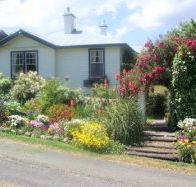 Castle Forbes Bay House - Schoolies Week Accommodation