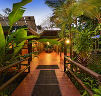 Wait A While Retreat - Schoolies Week Accommodation