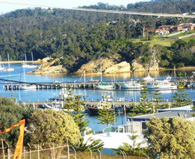 Snug Cove Villas - Schoolies Week Accommodation 0
