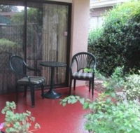 Azalea House B and B - Schoolies Week Accommodation