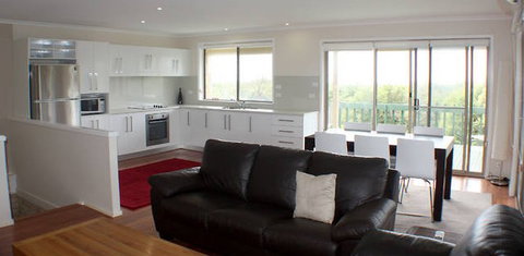 Callala Beach Front - Schoolies Week Accommodation 4