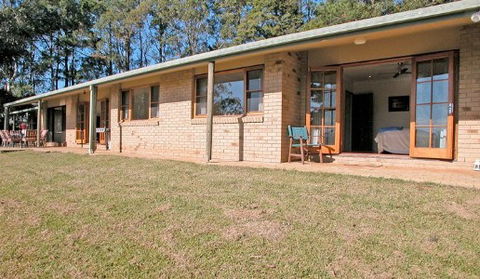 Barefoot Oasis Bangalow - Schoolies Week Accommodation 4