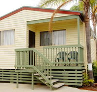 Maclean Riverside Caravan Park - Schoolies Week Accommodation