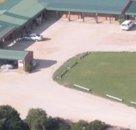 Clydesdale Motel and Steakbarn - Schoolies Week Accommodation