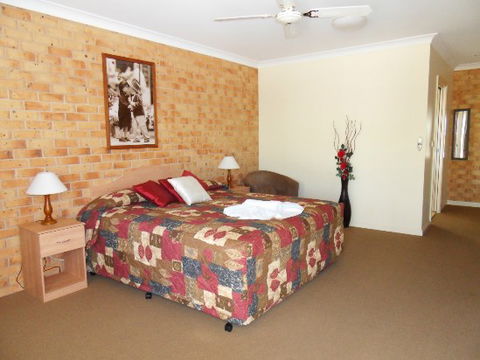 Club Motel Tumbarumba - Schoolies Week Accommodation 2